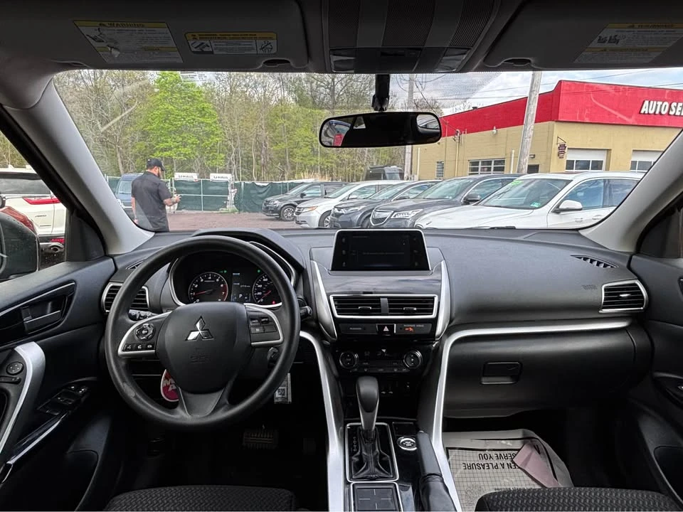 2019 Mitsubishi Eclipse Cross - Image 7 of 12