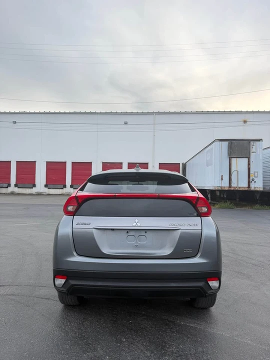 2019 Mitsubishi Eclipse Cross - Image 5 of 17