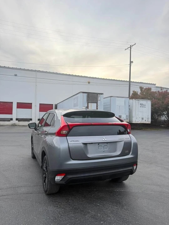 2019 Mitsubishi Eclipse Cross - Image 6 of 17