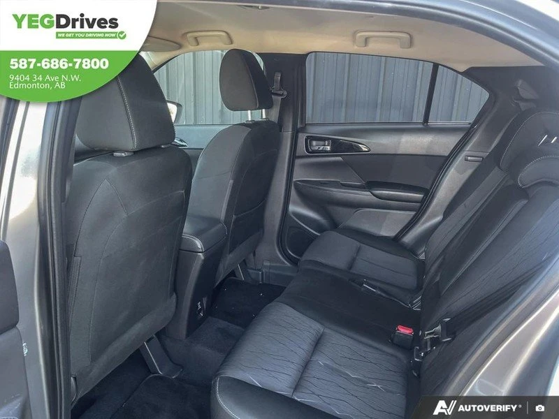 2019 Mitsubishi Eclipse Cross - Image 18 of 20