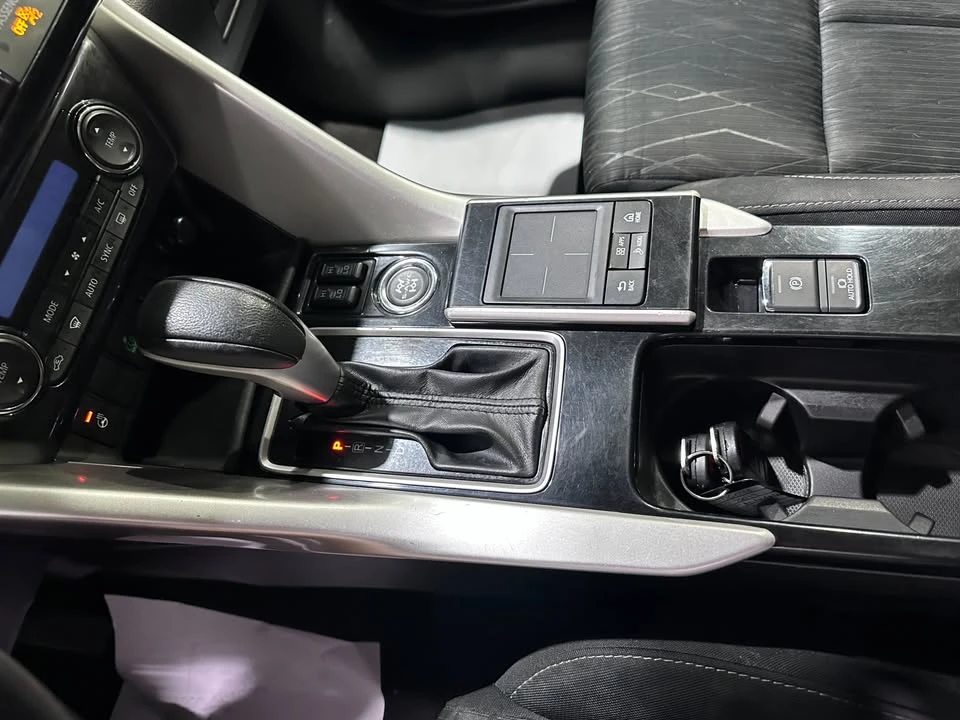 2019 Mitsubishi Eclipse Cross - Image 17 of 17