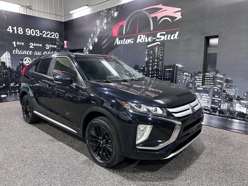 2019 Mitsubishi Eclipse Cross - Image 2 of 17