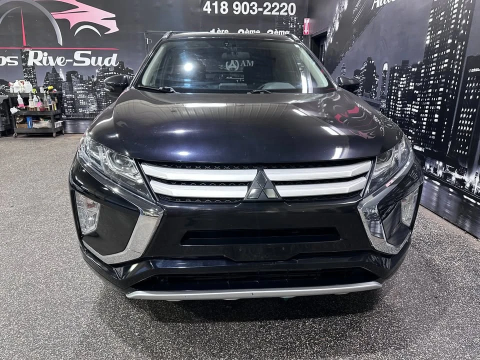 2019 Mitsubishi Eclipse Cross - Image 3 of 17