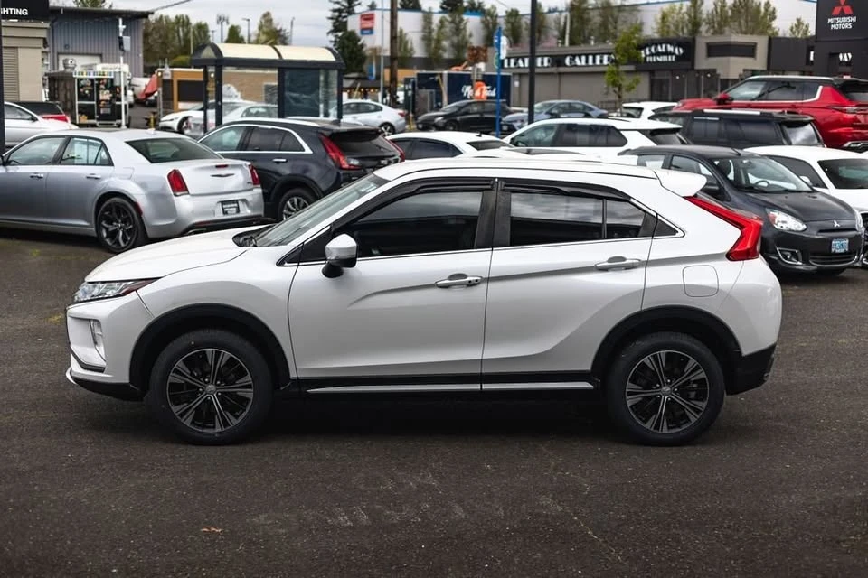 2019 Mitsubishi Eclipse Cross - Image 12 of 20