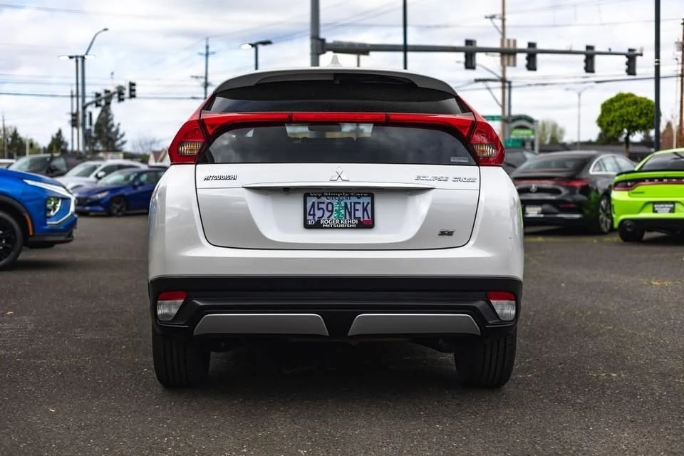 2019 Mitsubishi Eclipse Cross - Image 10 of 20