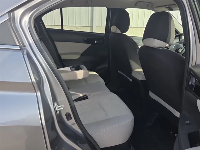 2019 Mitsubishi Eclipse Cross - Image 18 of 20