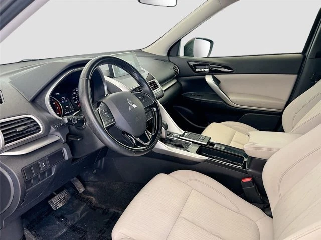 2019 Mitsubishi Eclipse Cross - Image 11 of 20