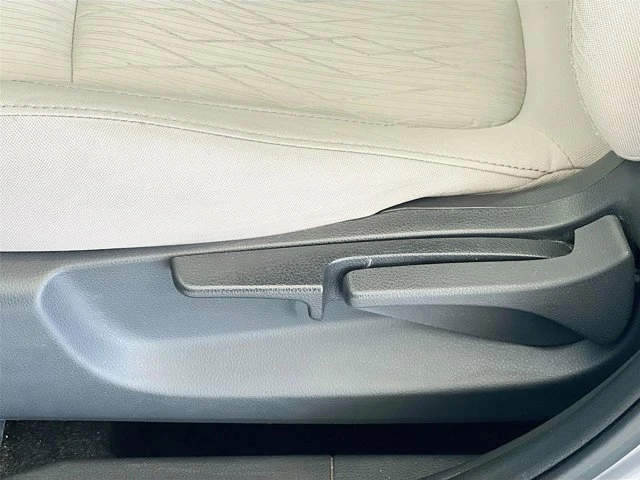 2019 Mitsubishi Eclipse Cross - Image 20 of 20