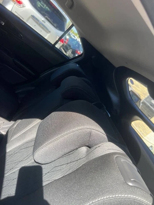 2019 Mitsubishi Eclipse Cross - Image 13 of 20