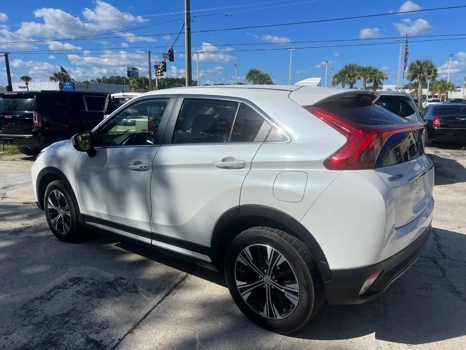 2019 Mitsubishi Eclipse Cross - Image 7 of 20