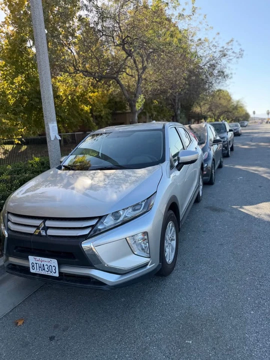 2019 Mitsubishi Eclipse Cross - Image 3 of 14