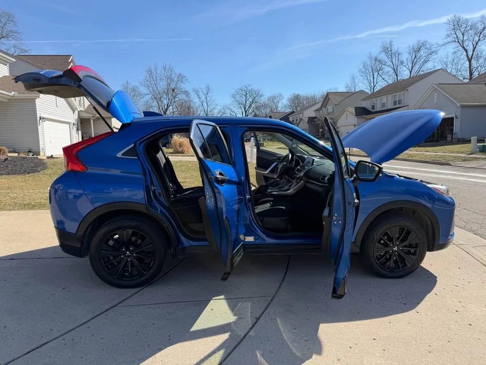 2019 Mitsubishi Eclipse Cross - Image 16 of 19