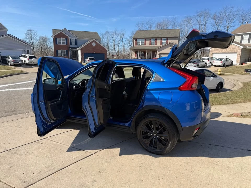 2019 Mitsubishi Eclipse Cross - Image 13 of 19