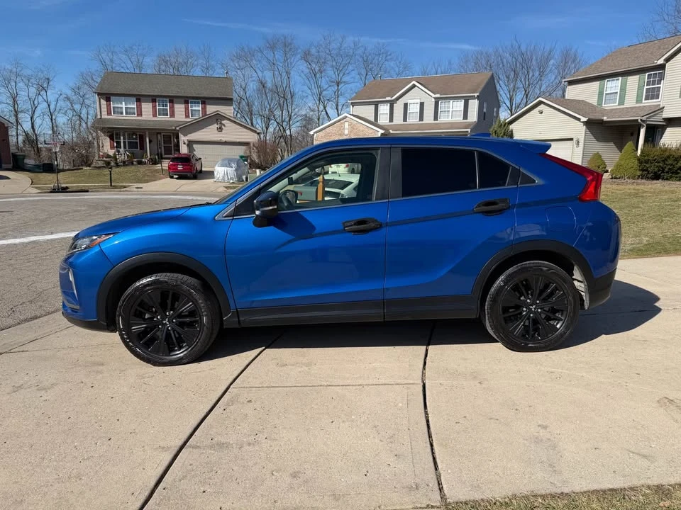2019 Mitsubishi Eclipse Cross - Image 5 of 19