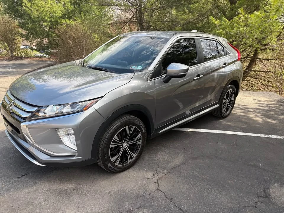 2019 Mitsubishi Eclipse Cross - Image 3 of 15