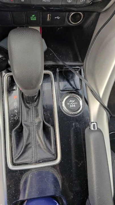 2019 Mitsubishi Eclipse Cross - Image 11 of 19