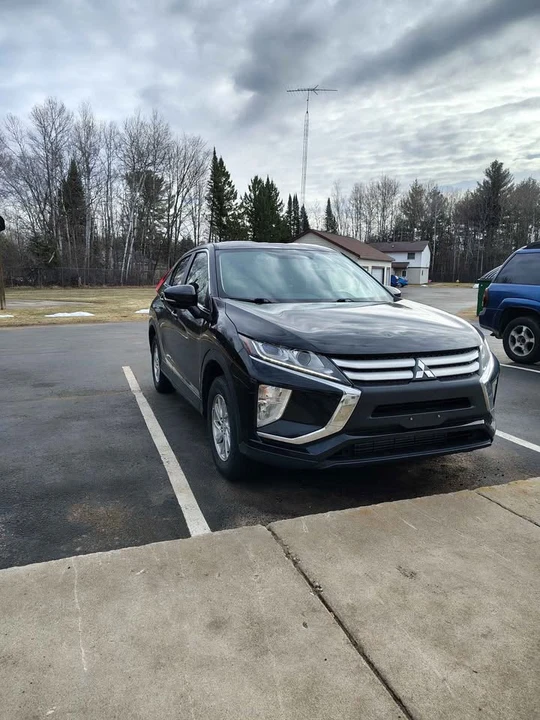 2019 Mitsubishi Eclipse Cross - Image 14 of 19