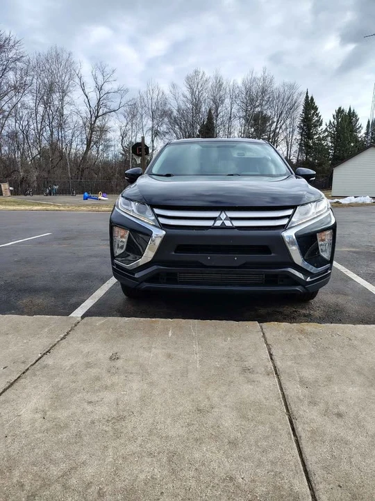 2019 Mitsubishi Eclipse Cross - Image 13 of 19