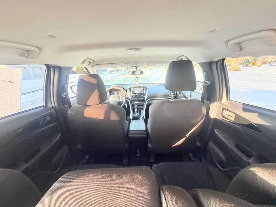 2019 Mitsubishi Eclipse Cross - Image 16 of 18