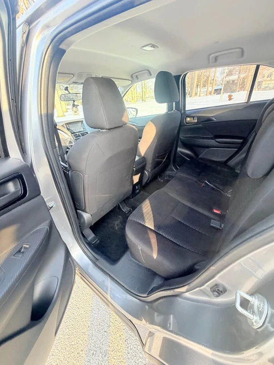 2019 Mitsubishi Eclipse Cross - Image 15 of 18
