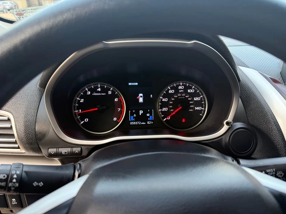 2019 Mitsubishi Eclipse Cross - Image 12 of 16
