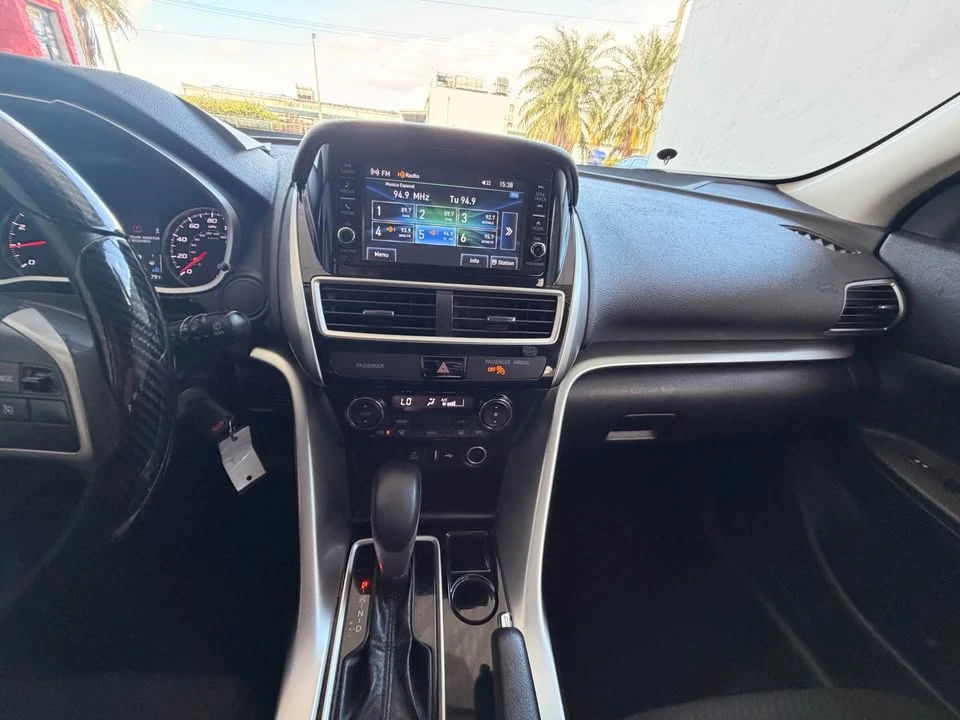 2019 Mitsubishi Eclipse Cross - Image 19 of 20