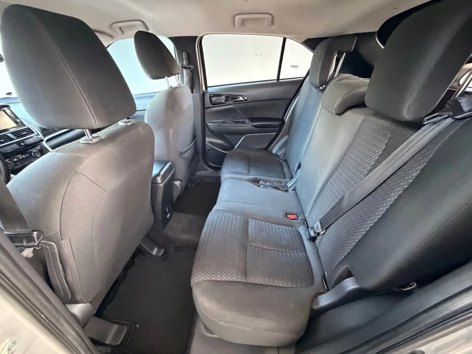 2019 Mitsubishi Eclipse Cross - Image 11 of 20