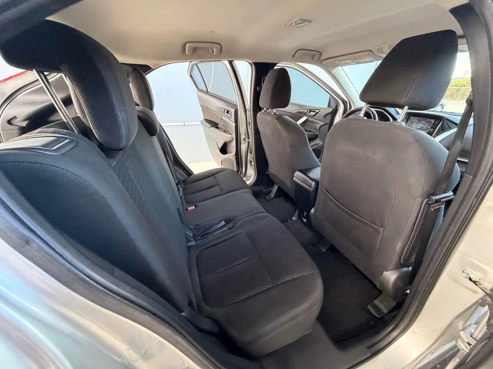2019 Mitsubishi Eclipse Cross - Image 12 of 20
