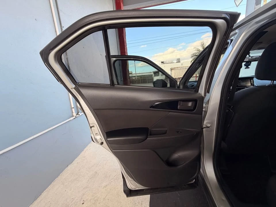 2019 Mitsubishi Eclipse Cross - Image 7 of 20