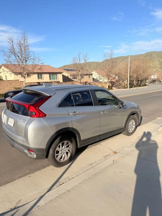 2019 Mitsubishi Eclipse Cross - Image 7 of 11