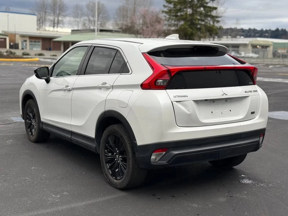 2019 Mitsubishi Eclipse Cross - Image 9 of 19