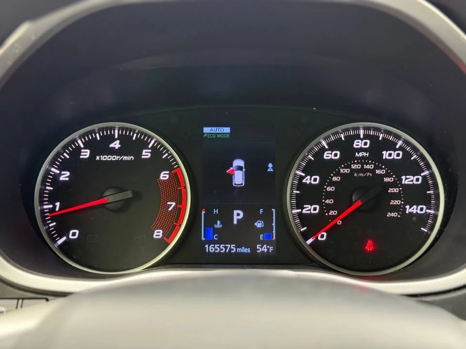 2019 Mitsubishi Eclipse Cross - Image 18 of 19