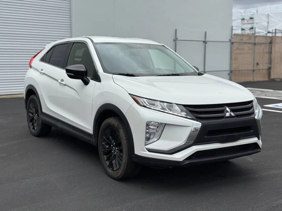 2019 Mitsubishi Eclipse Cross - Image 4 of 19