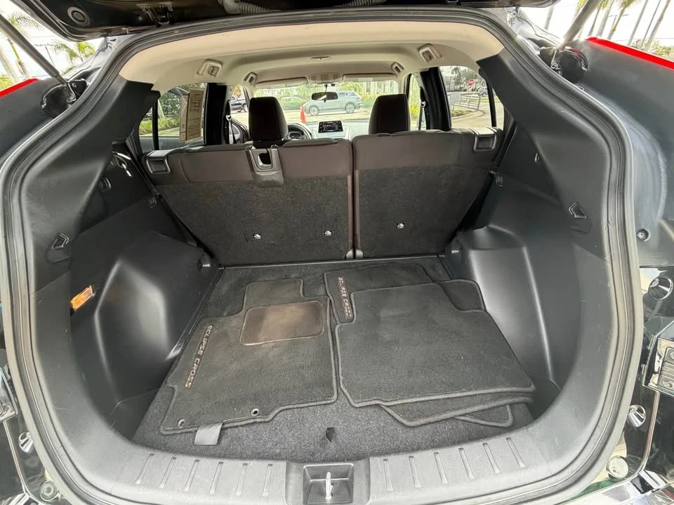 2019 Mitsubishi Eclipse Cross - Image 9 of 10