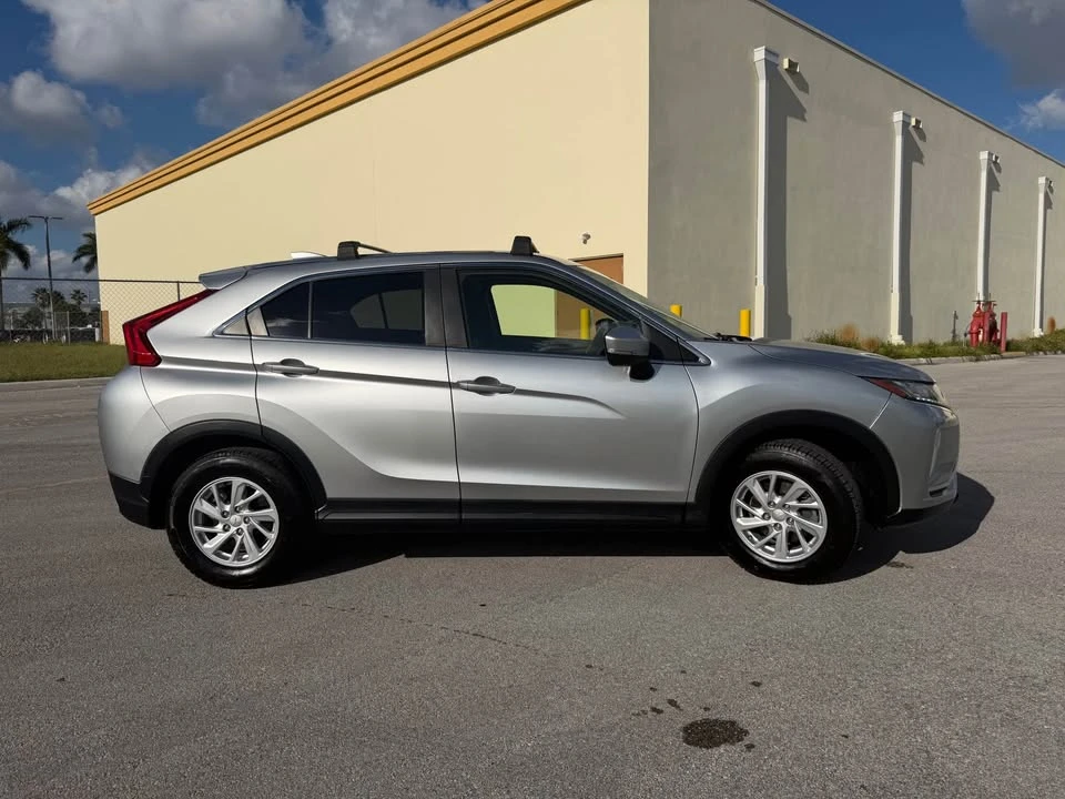2019 Mitsubishi Eclipse Cross - Image 4 of 10