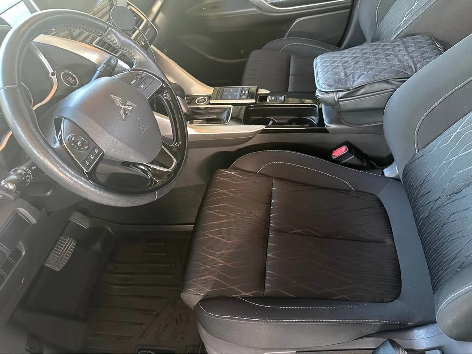 2019 Mitsubishi Eclipse Cross - Image 14 of 16