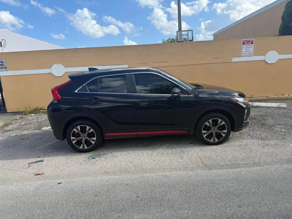 2019 Mitsubishi Eclipse Cross - Image 6 of 8