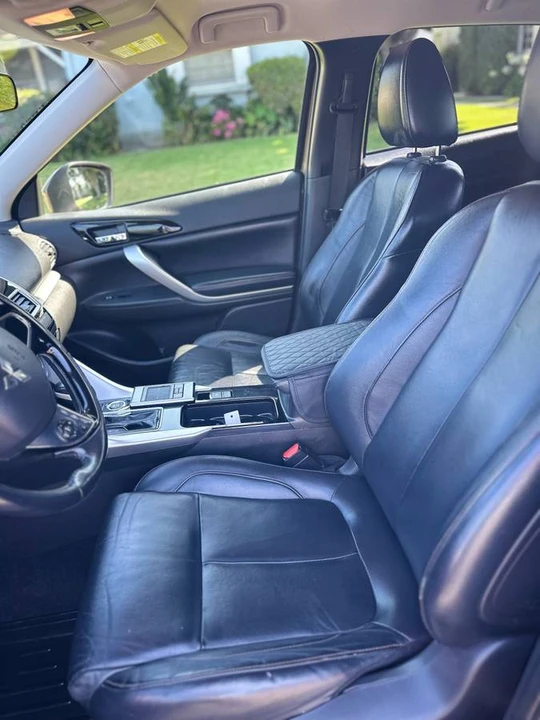 2017 Mitsubishi Eclipse Cross - Image 17 of 24