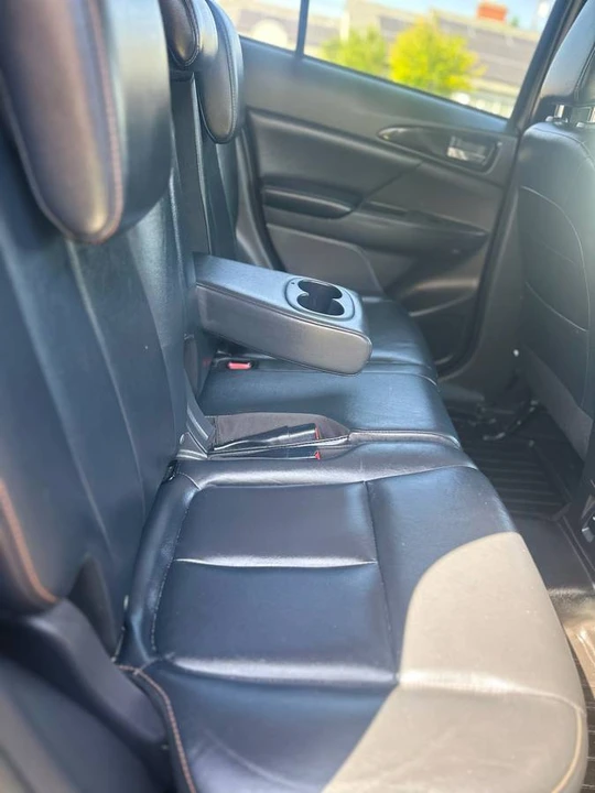 2017 Mitsubishi Eclipse Cross - Image 14 of 24