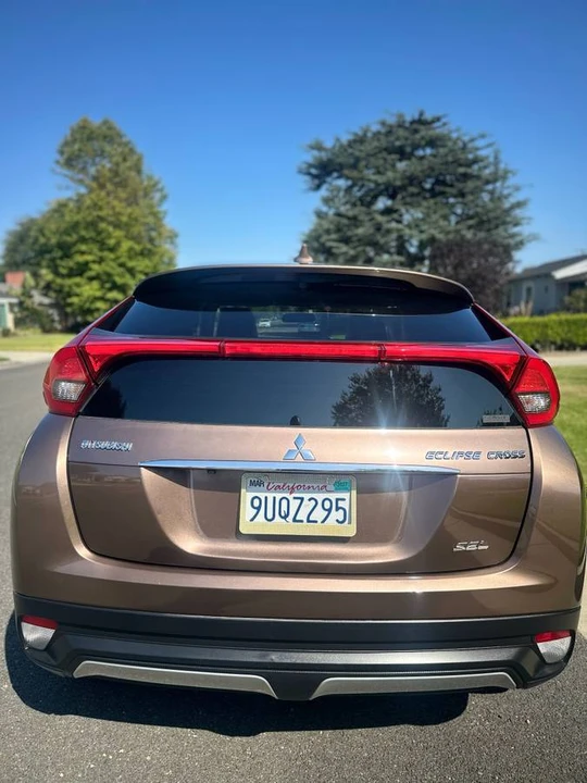 2017 Mitsubishi Eclipse Cross - Image 11 of 24