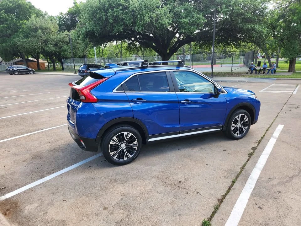2019 Mitsubishi Eclipse Cross - Image 4 of 9
