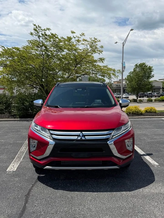 2019 Mitsubishi Eclipse Cross - Image 3 of 17