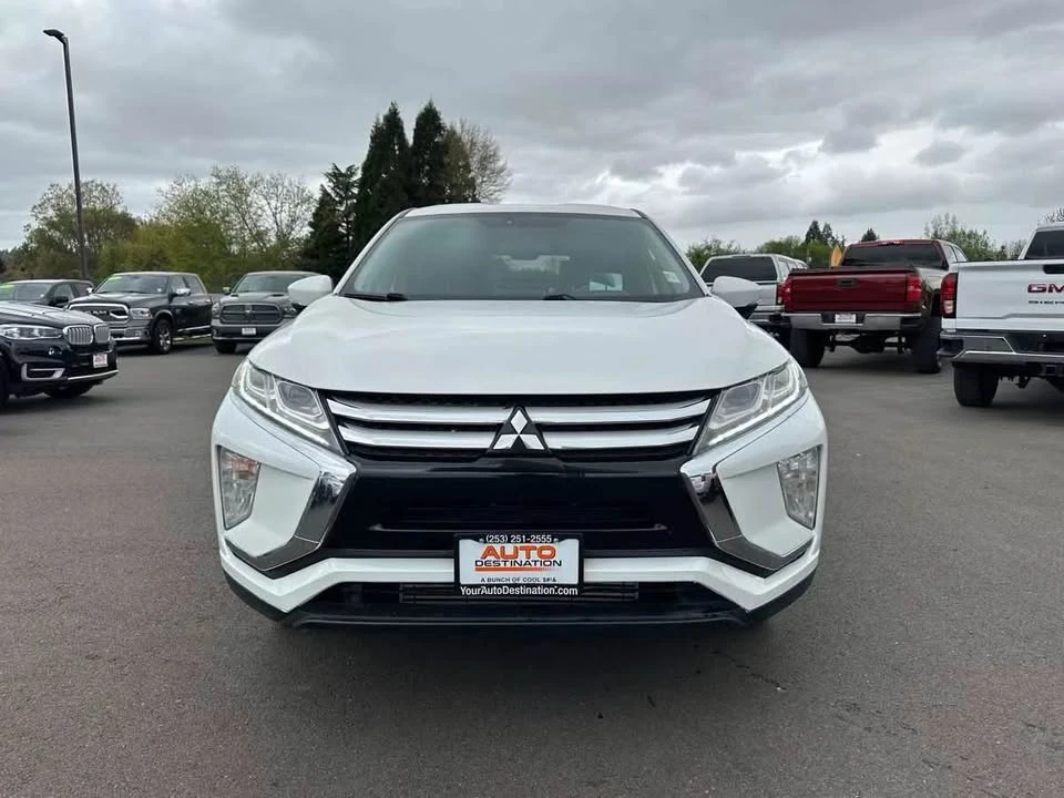 2019 Mitsubishi Eclipse Cross - Image 3 of 17