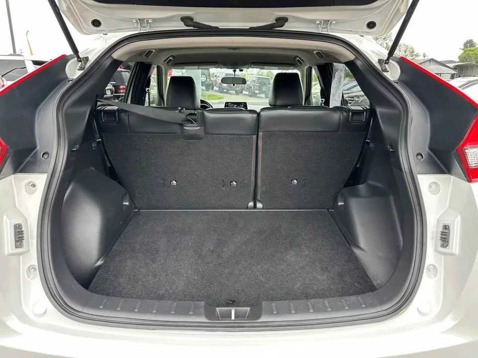 2019 Mitsubishi Eclipse Cross - Image 17 of 17