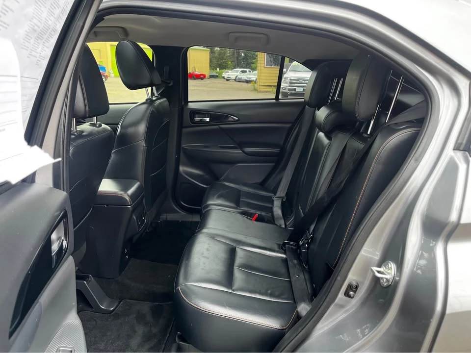 2019 Mitsubishi Eclipse Cross - Image 8 of 18