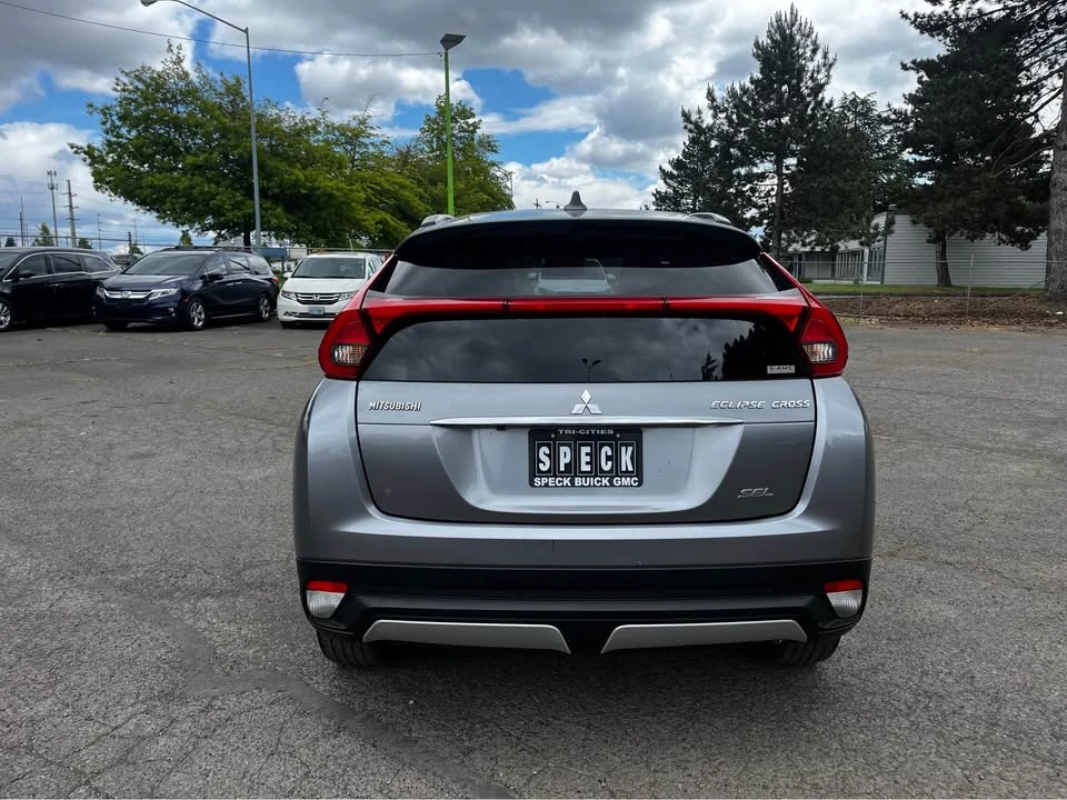 2019 Mitsubishi Eclipse Cross - Image 3 of 18