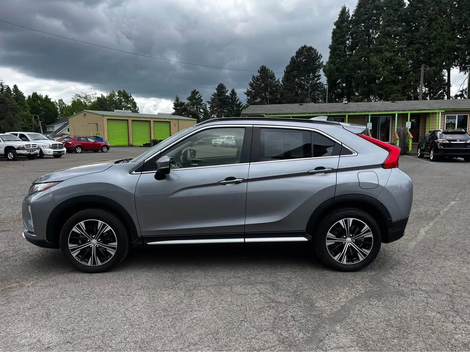 2019 Mitsubishi Eclipse Cross - Image 4 of 18