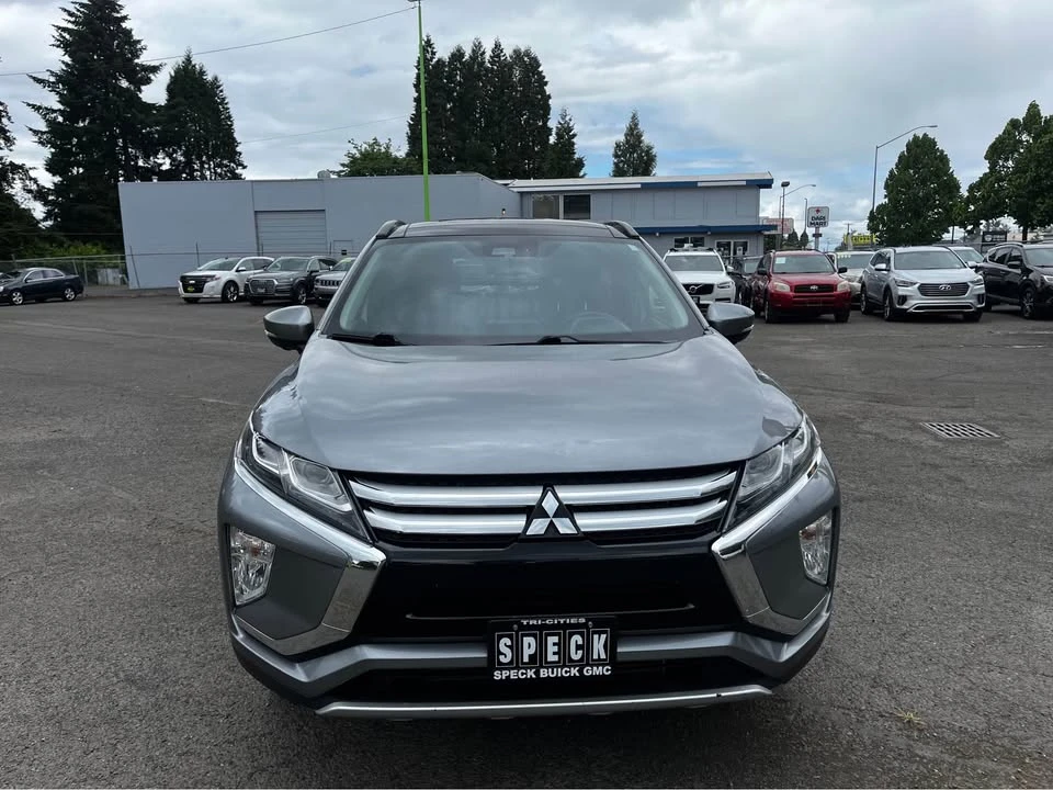 2019 Mitsubishi Eclipse Cross - Image 5 of 18