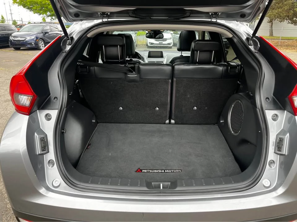 2019 Mitsubishi Eclipse Cross - Image 12 of 18