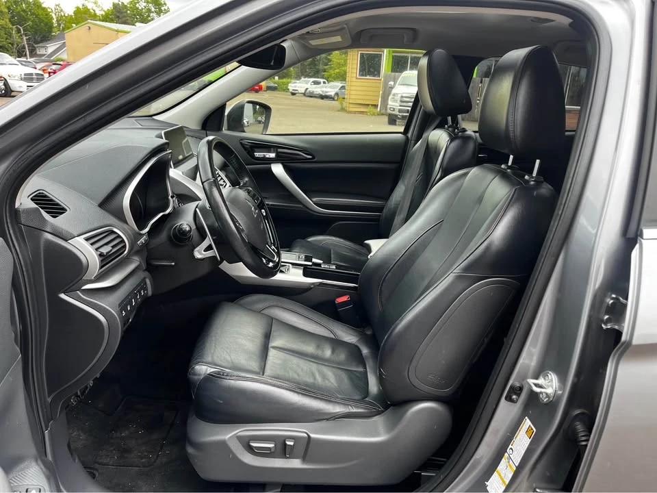 2019 Mitsubishi Eclipse Cross - Image 6 of 18